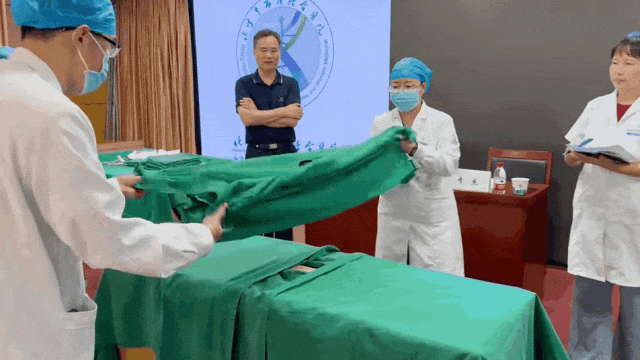 【本院新闻】北京中西医结合医院成功举办手术医师临床思维及基本技能操作比赛